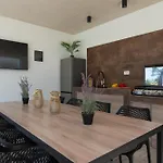 Vila Ume By Istrialux With Jacuzzi And Sauna
