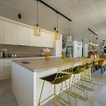 Ume By Istrialux With Jacuzzi And Sauna *
